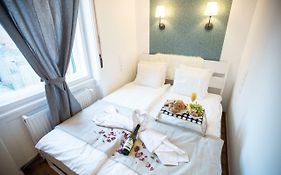 Kg Apartments - Budapest City Center